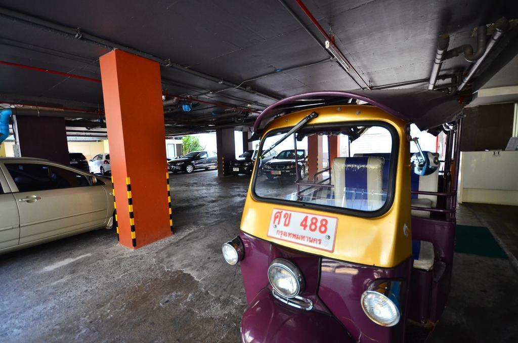 H-Residence Bangkok Eksteriør billede
